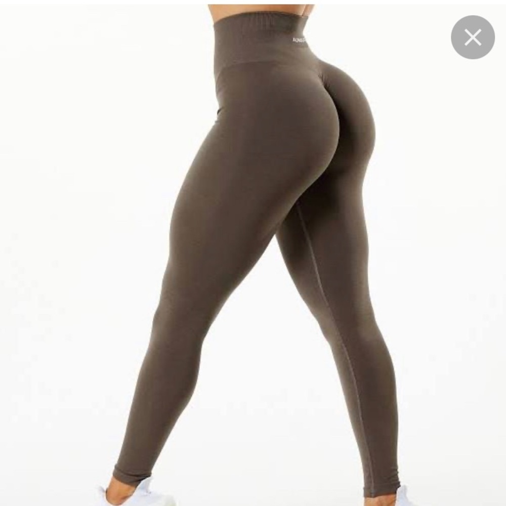 Alphalete Women’s Amplify Leggings in French Blue